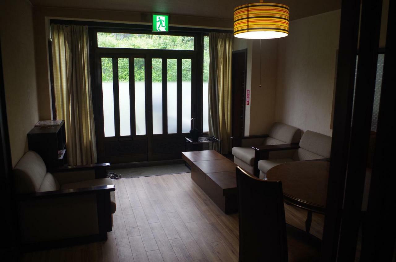 Kusatsu Onsen Guesthouse Gyoten Exterior photo